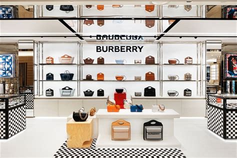 burberry display|burberry store online.